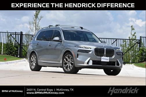 Skyscraper Grey Metallic 2025 BMW X7 xDrive40i