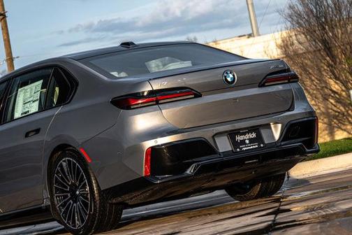 2025 BMW i7 eDrive50