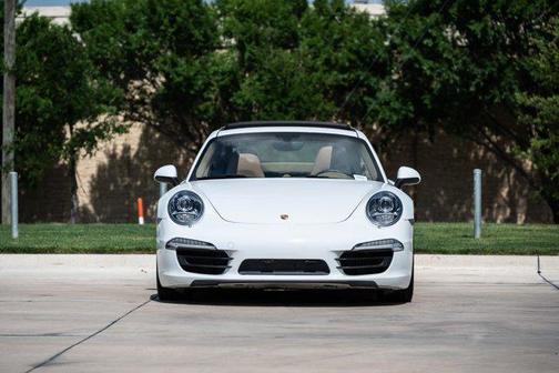 White 2013 Porsche 911 Carrera 4S