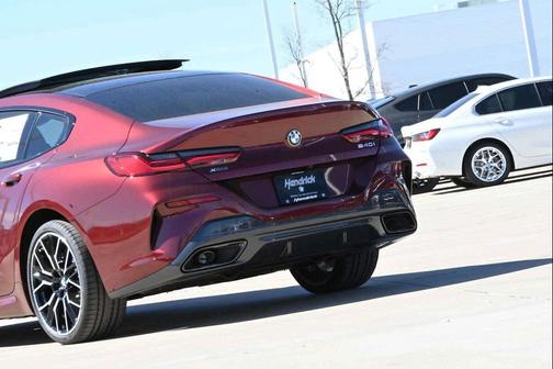 Aventurin Red Metallic 2026 BMW 840 Gran Coupe i xDrive