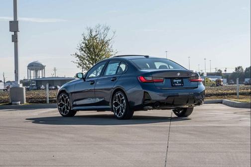Arctic Race Blue Metallic 2026 BMW 330 NA