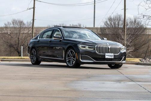 2022 BMW 750 i xDrive
