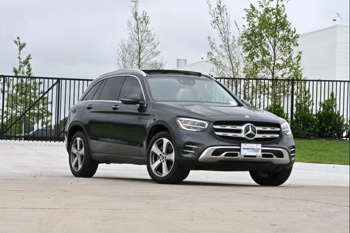 Graphite Grey Metallic 2021 Mercedes-Benz GLC 300 Base