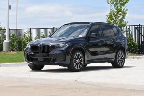 Carbon Black Metallic 2025 BMW X5 xDrive40i
