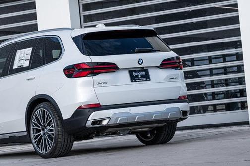 2026 BMW X5 xDrive40i