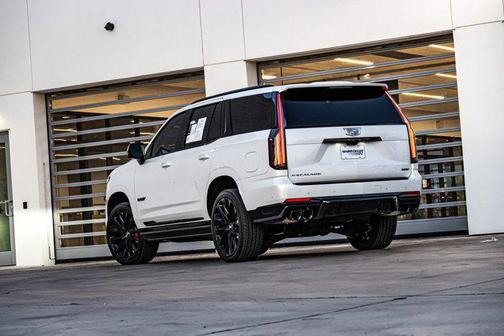 2025 Cadillac Escalade V-Series