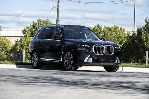 2024 BMW X7 xDrive40i