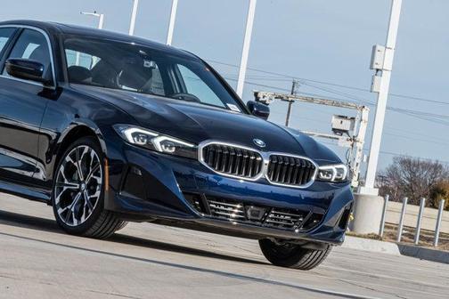 2026 BMW 330 i