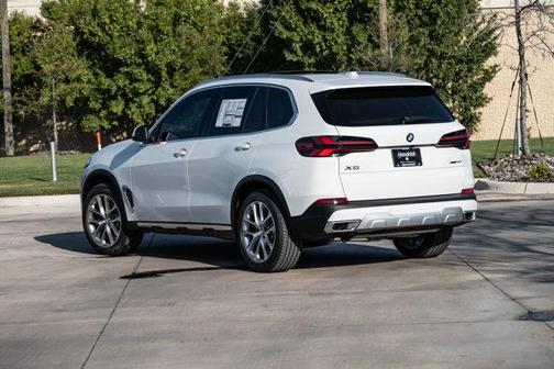 2026 BMW X5 sDrive40i