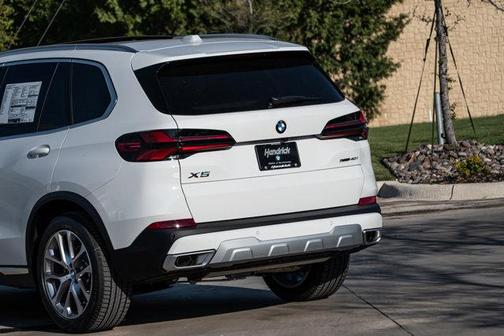 2026 BMW X5 sDrive40i