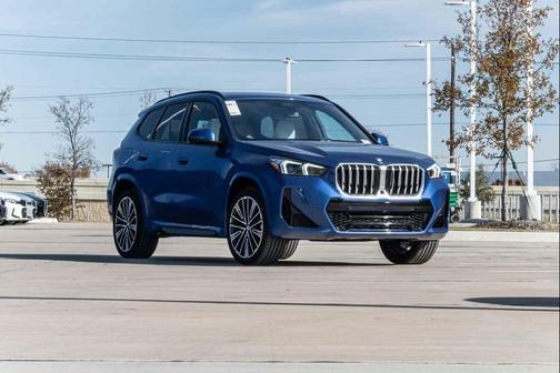 Portimao Blue Metallic 2026 BMW X1 xDrive28i