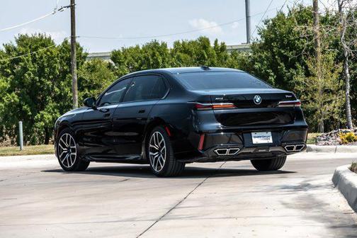 2024 BMW 760 i xDrive