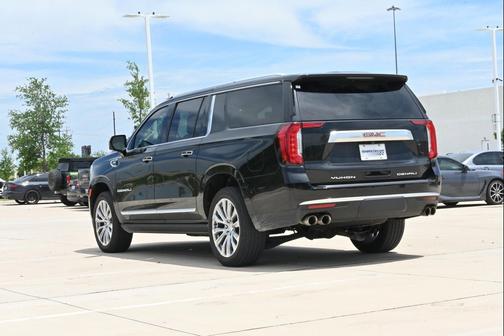 Onyx Black 2024 GMC Yukon XL Denali