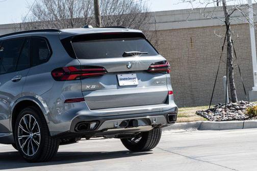 2025 BMW X5 xDrive40i