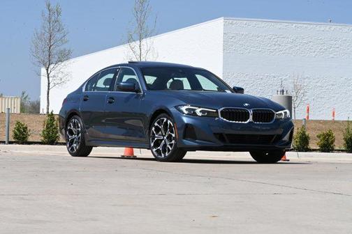 Arctic Race Blue Metallic 2025 BMW 330 i