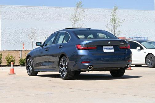 Arctic Race Blue Metallic 2025 BMW 330 i