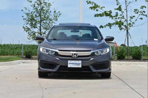 Modern Steel Metallic 2018 Honda Civic EX