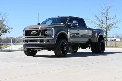 2026 Ford F-450 Platinum