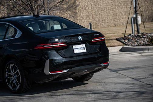 2024 BMW i5 eDrive40