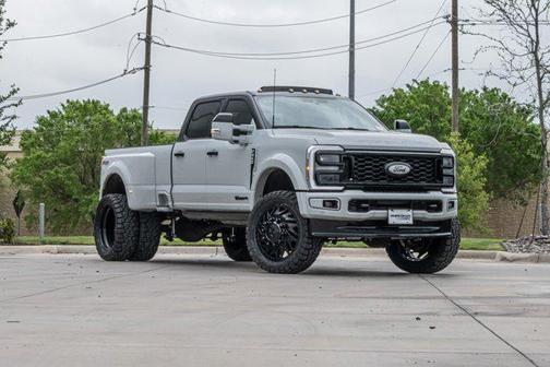 AVALANCHE 2026 Ford F-450 Platinum