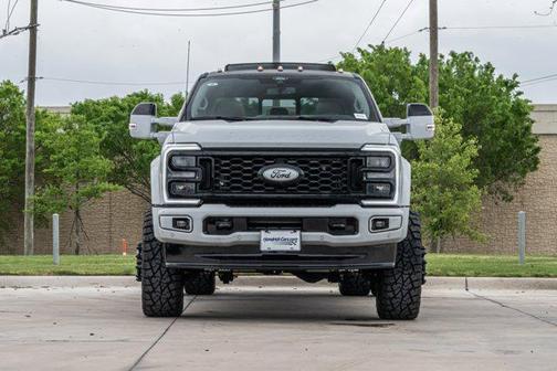 AVALANCHE 2026 Ford F-450 Platinum