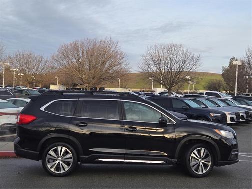 2022 Subaru Ascent Limited 7-Passenger