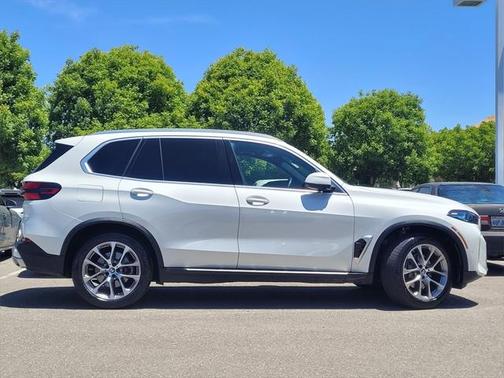 2025 BMW X5 sDrive40i