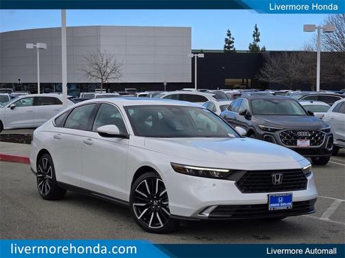 2025 Honda Accord Hybrid Touring
