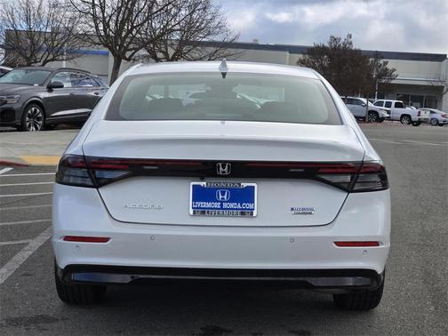 2025 Honda Accord Hybrid Touring