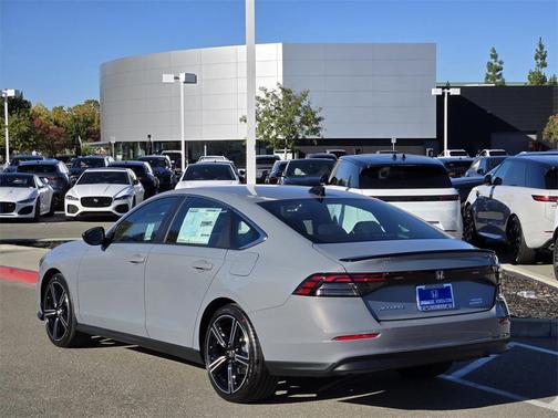 2025 Honda Accord Hybrid Base
