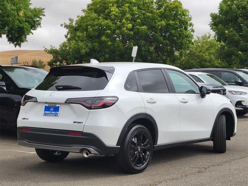 2026 Honda HR-V AWD Sport