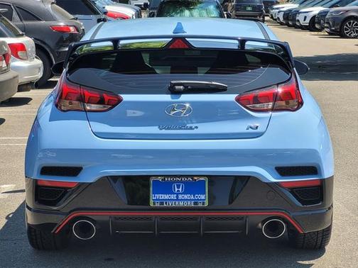 2022 Hyundai Veloster N Base