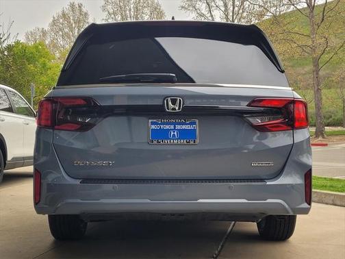 2025 Honda Odyssey Touring