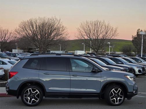 2023 Honda Passport AWD Elite