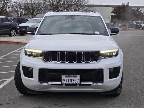 2022 Jeep Grand Cherokee 4xe Overland