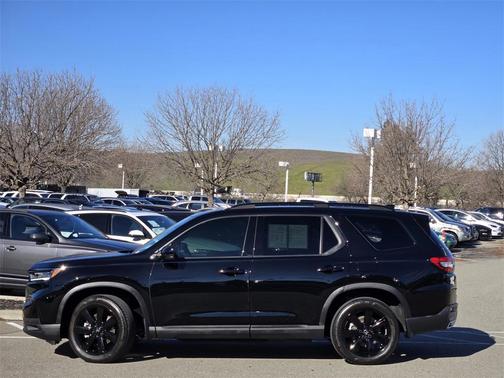 2025 Honda Pilot Black Edition