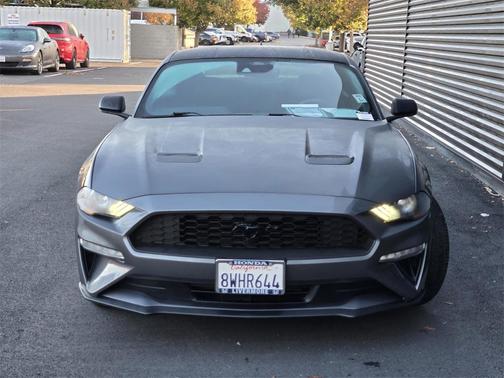 2021 Ford Mustang EcoBoost