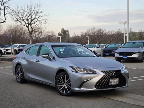 2024 Lexus ES 350 Base