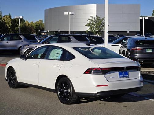 2025 Honda Accord Sport SE 1.5T