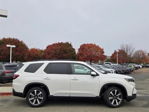 2025 Honda Pilot Elite