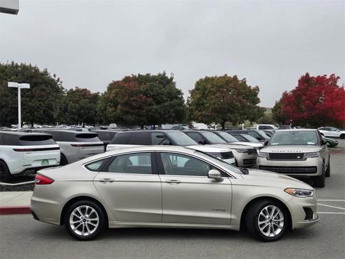 2019 Ford Fusion Hybrid SEL