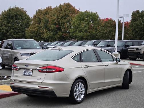 2019 Ford Fusion Hybrid SEL