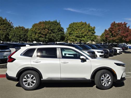 2026 Honda CR-V LX 2WD