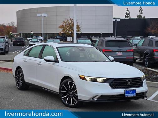 2025 Honda Accord Hybrid Touring