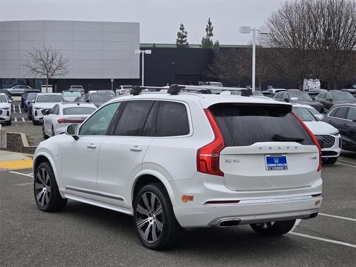 2020 Volvo XC90 Hybrid T8 Inscription 7 Passenger
