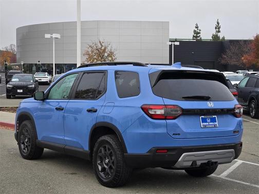 2025 Honda Pilot TrailSport