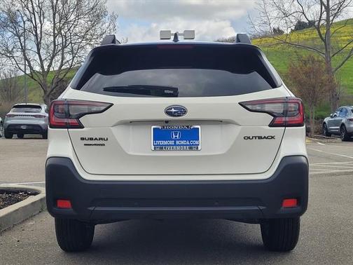 2024 Subaru Outback Onyx Edition