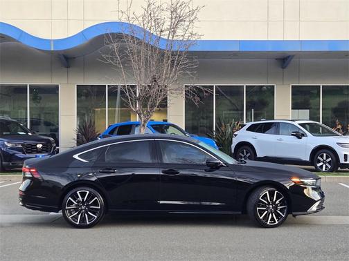 2023 Honda Accord Hybrid Touring