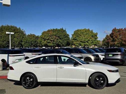 2025 Honda Accord Sport SE 1.5T