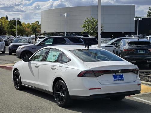 2025 Honda Accord Sport SE 1.5T